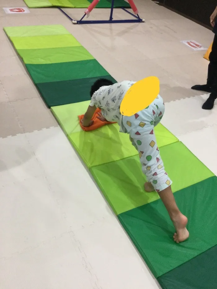 AIAI PLUS 高殿(児童発達支援・保育所等訪問支援・放課後等デイサービス)/10月16日(ぞうきんがけ)