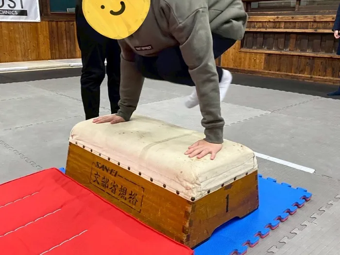 スポーツとまなびのひろば阿倍野校/【運動】跳び箱をしました