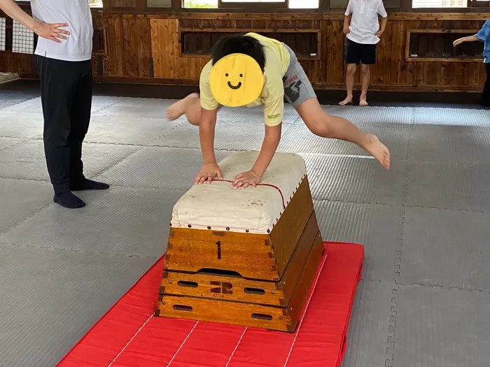 スポーツとまなびのひろば阿倍野校/【運動療育】跳び箱をしました。