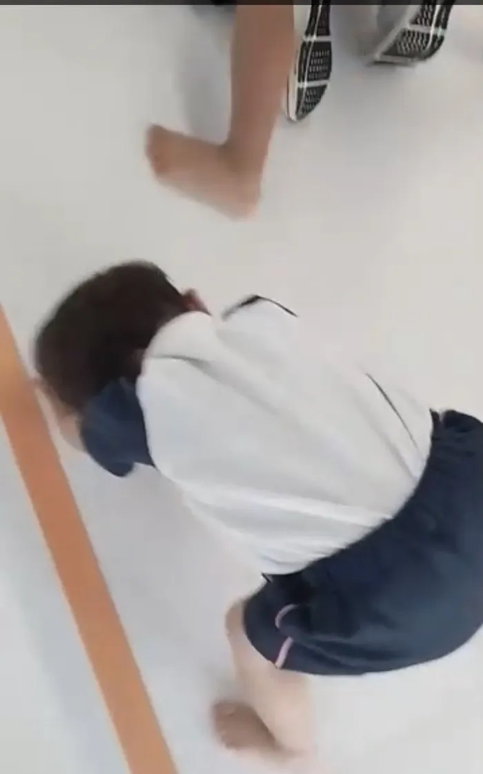 児童発達支援・放課後等デイサービス LUMO 天道校/🦶かかと歩きができない理由と効果的な運動