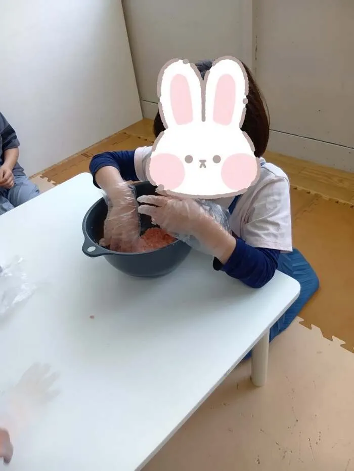 放課後デイサービスtoiro　小田栄/＊ハンバーグ作り＊