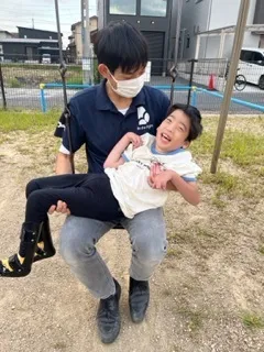 チャイルドサポートもりやま/秋の爽やかな公園で🍄