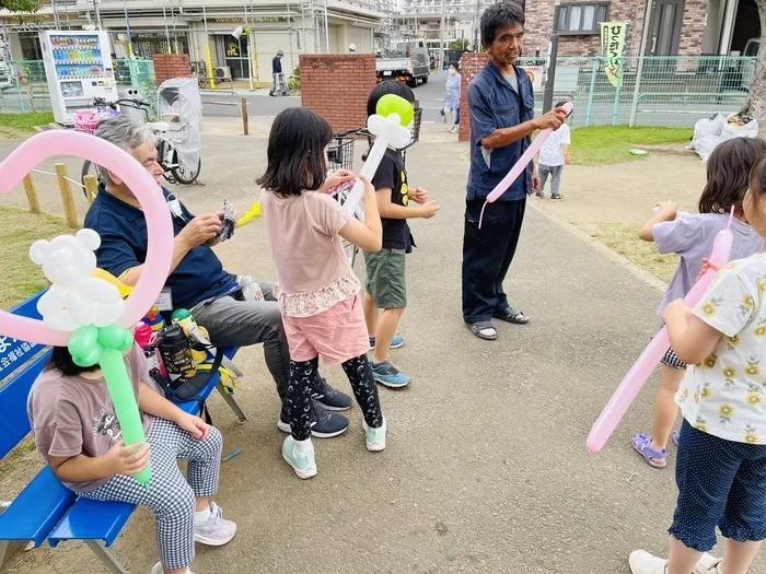 言葉のにわ-宝-/バルーンアーティストと公園で遭遇？！