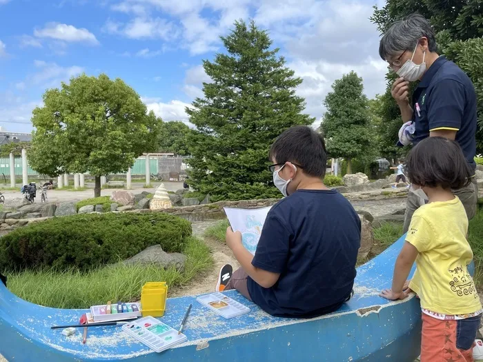 言葉のにわ-宝-/えんぴつ公園で写生会