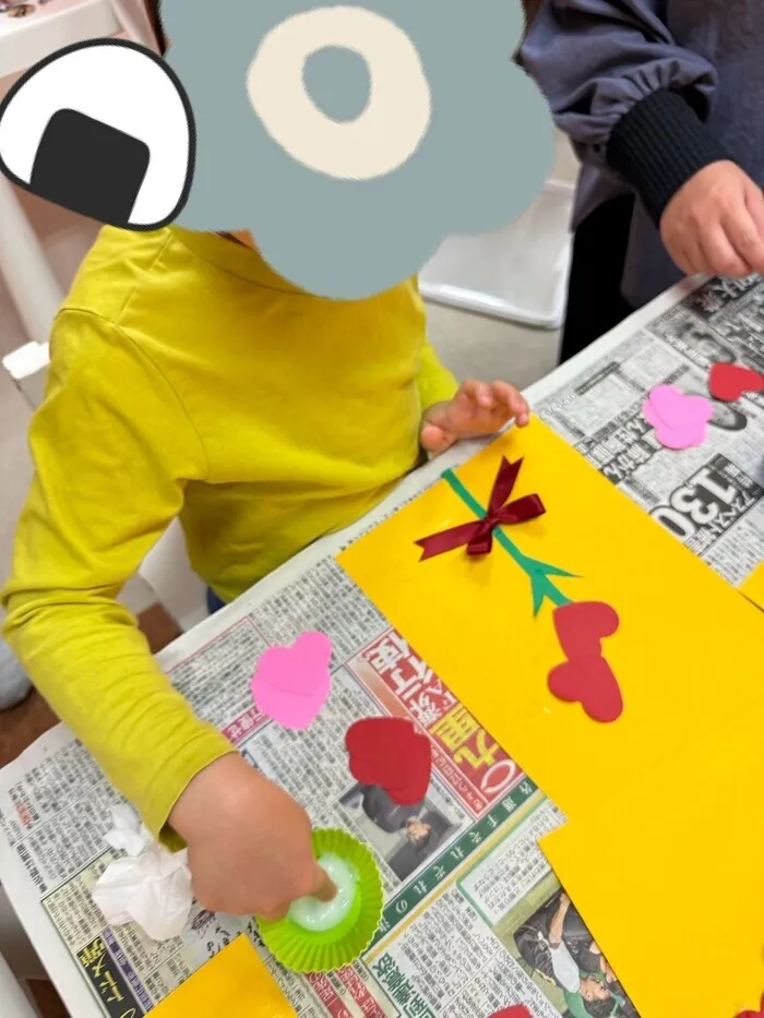 ここいろキッズ虹/母の日の制作🌹