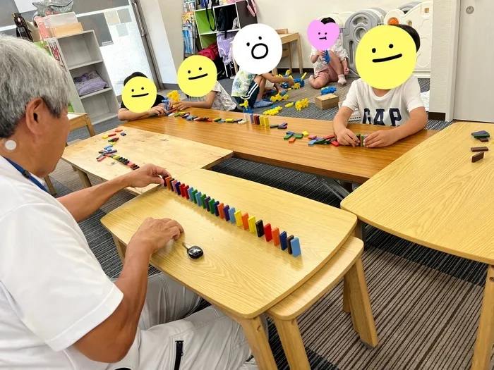児童発達支援　ファーストクラス　しらなみ教室/☆ドミノチャレンジ☆