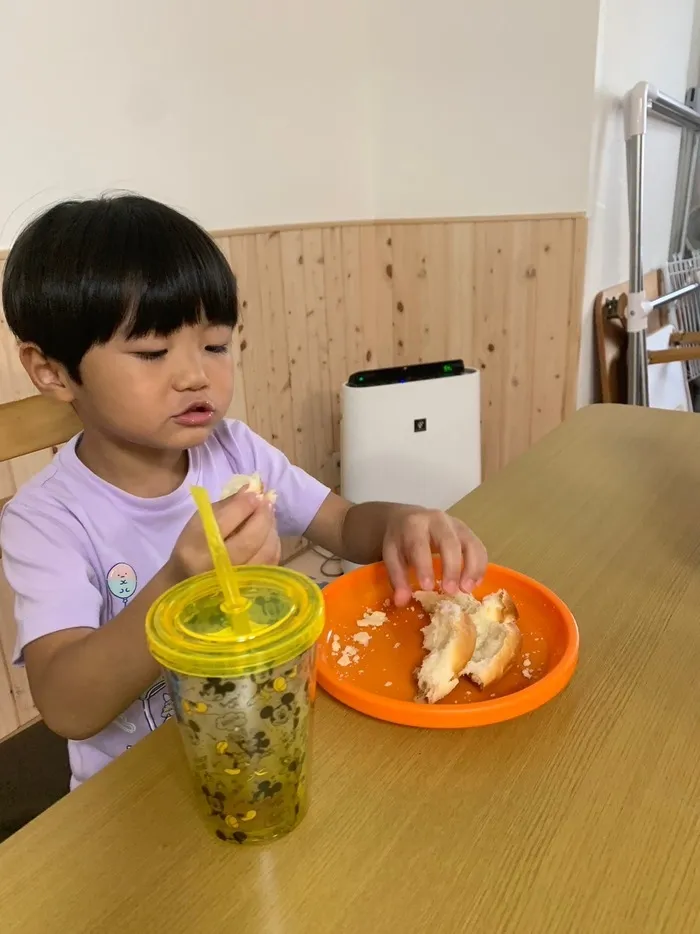 ライズ児童デイサービスひらのの家/パン屋さん来訪🥐