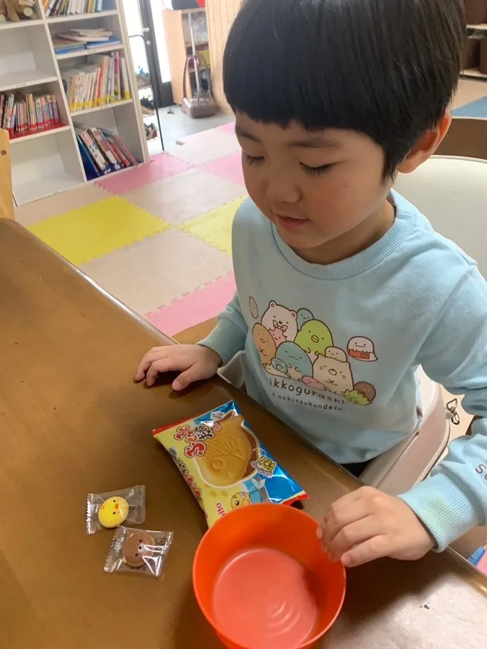 ライズ児童デイサービスひらのの家/駄菓子屋さんでお買い物😊