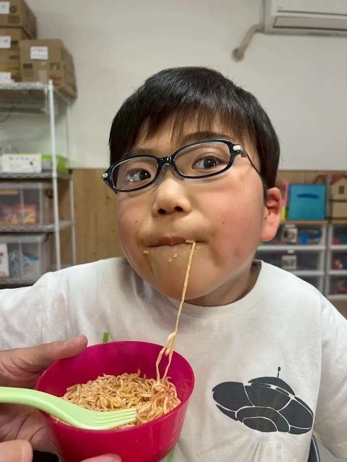 ライズ児童デイサービスひらのの家/🤤おやつの時間🍜