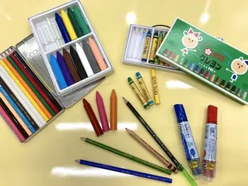 【個別療育・ビジョントレーニング】　ステラ幼児教室・新大阪校　(児童発達支援)　【見学・相談 随時受付中！】/一人ひとりに合わせた、お絵描き道具✎