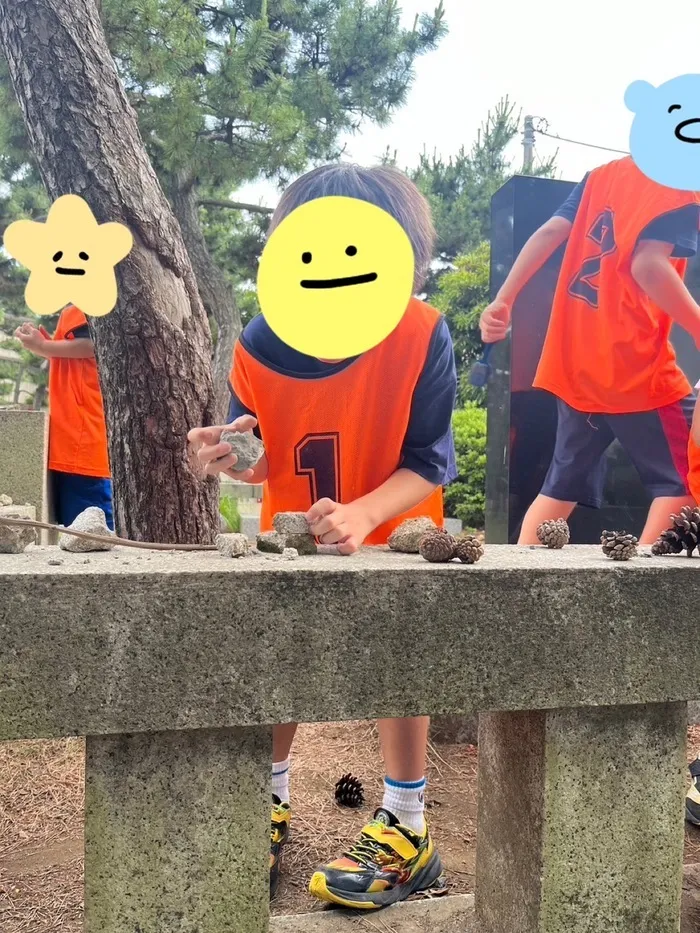 ふれあい児童発達支援・放課後等デイサービス　妙典教室/公園で⚒️🪨