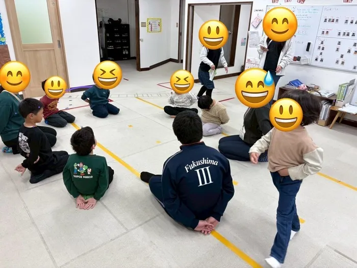 放課後等デイサービスキラキラ上台/ハンカチ落としをやったよー