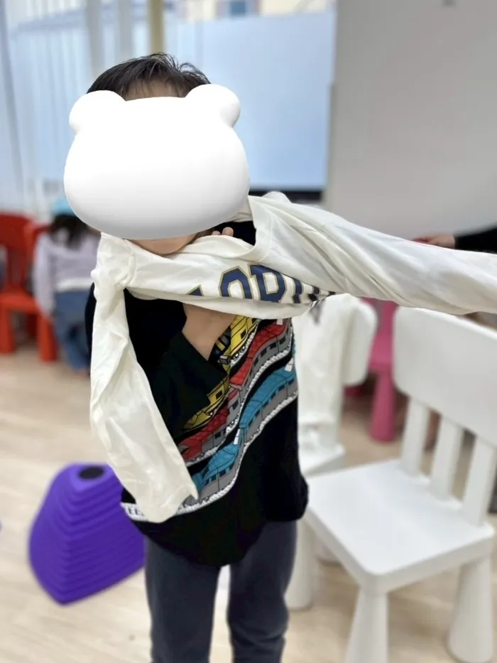 きっずあいらんど川崎台町教室/お着替えサーキット👔
