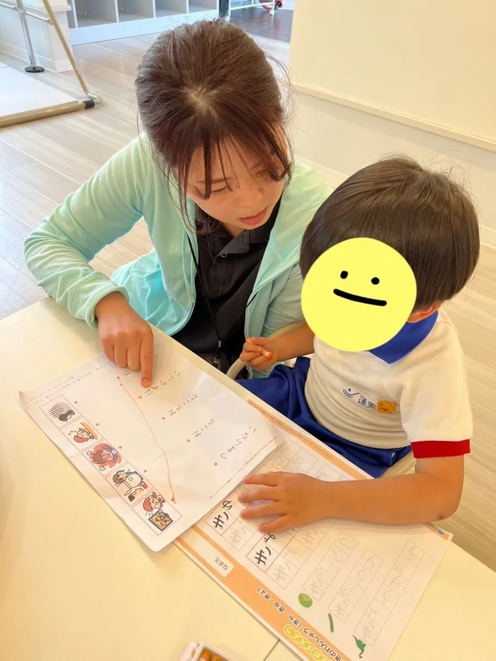 運動療育　きりんのあくびkids なんば/上田　彩加