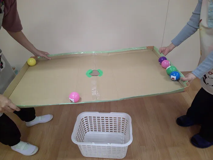 学研の療育　クロッカ川崎高津/球落としゲームにチャレンジ！
