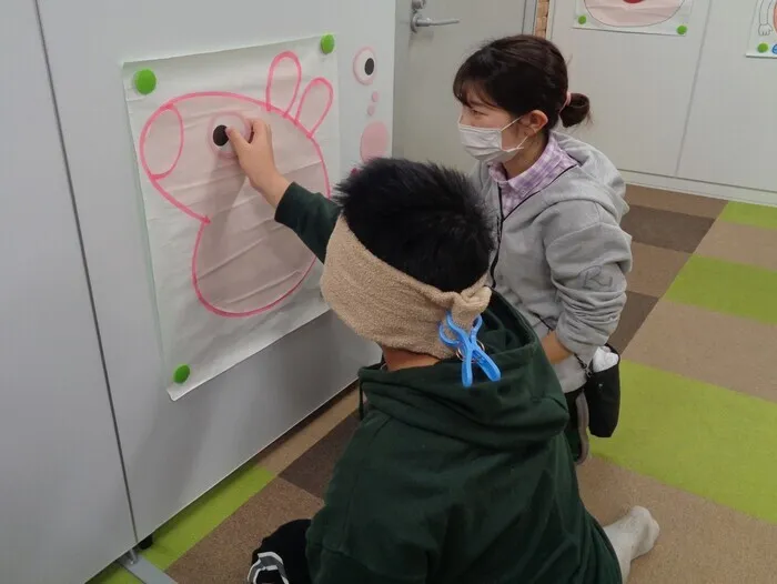 リアライズ川崎溝口/どんな顔になるかな？！福笑い大会🎍