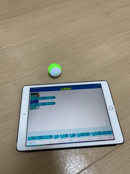 ぷろらぼ【プログラミング教育・音楽活動・送迎あり】/自由自在に動くボールSphero miniで楽しく遊びました