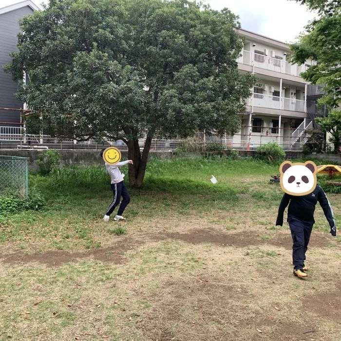 ウィズ・ユー川崎生田/公園で紙飛行機😀