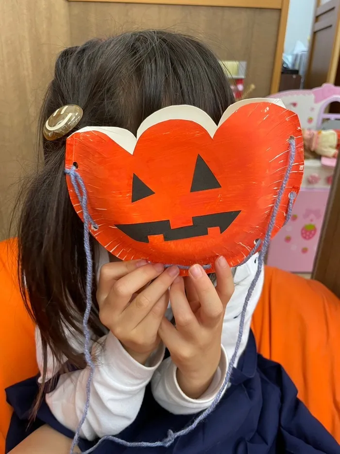 エミツリーJUMP/ハロウィン🎃のトリートバッグ製作をしました🎵