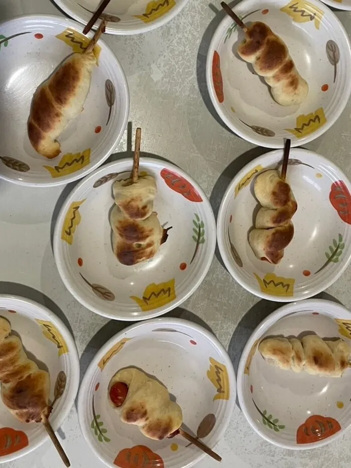 アトリエえいらく/巻き巻き！ウインナーロールパン🌭✨️