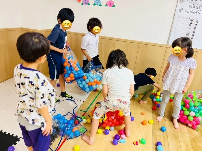 ファーストシーンドリーム浅草橋教室/『カラーボール片付け競争』