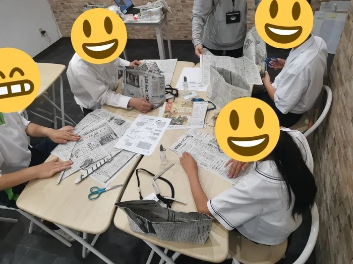 〜就労自立準備型放課後等デイサービス〜　For happiness 宮崎＆SoL/新聞紙でエコバッグを作ろう！