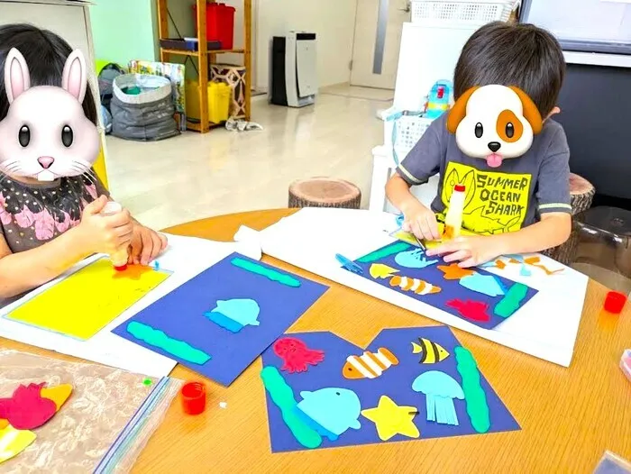 児童発達支援・放課後等デイサービス　CoCoLo　　　(完全送迎可！！)/水族館制作！！