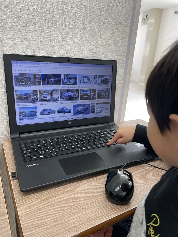 放課後等デイサービスラピ/車大好き🚗🚙🏎️