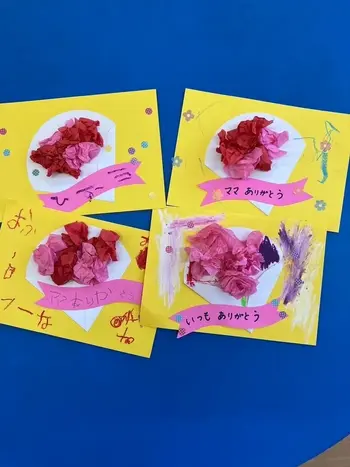こぱんはうすさくら川崎幸教室/「母の日のカード作り」