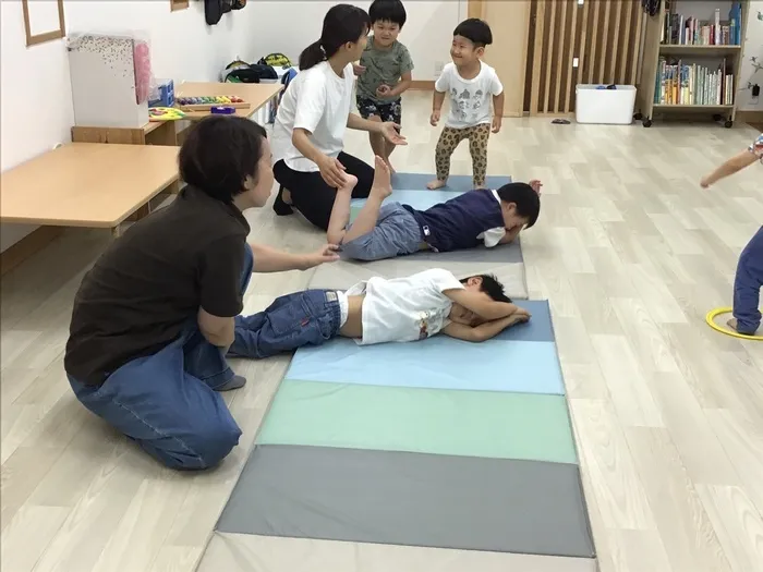 Kids Yoga スタート