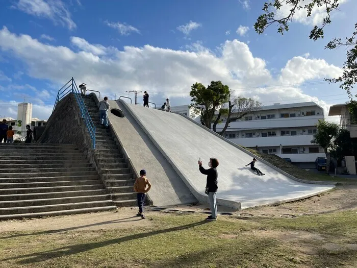 ハイタッチこくば/公園で遊ぼう