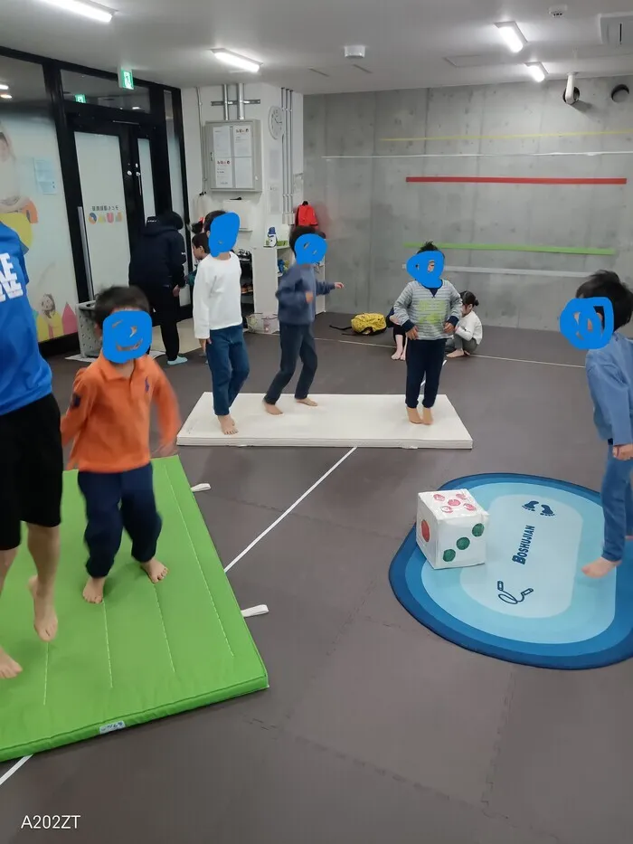 児童発達支援・放課後等デイサービス LUMO代官山校/サイコロローテーション🎲