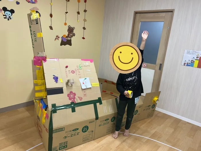 ブロッサムジュニア　武蔵浦和教室/ダンボールハウス📦