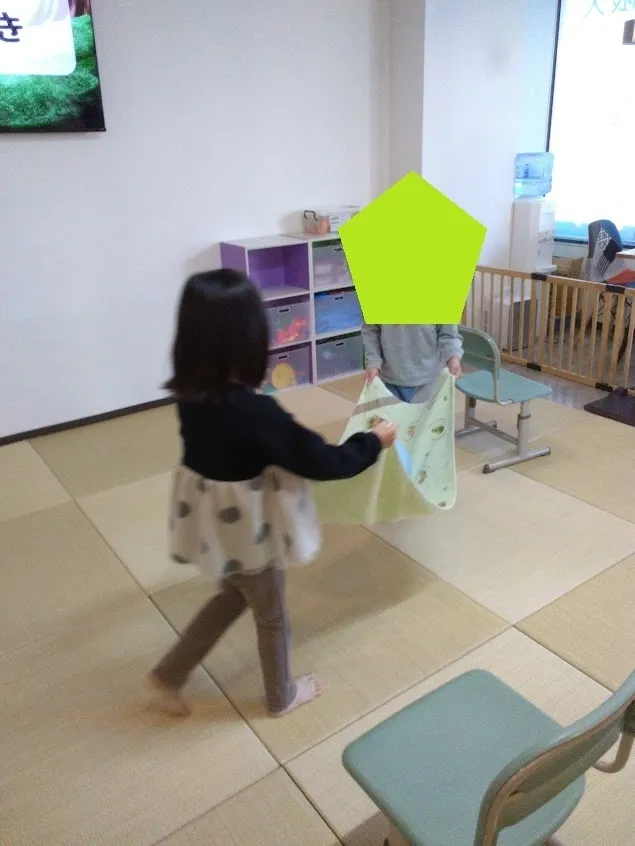 イーライフジュニア・トライ/集団活動「たまご運び」