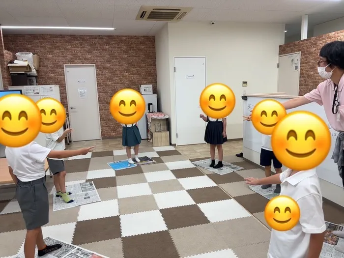 放課後等デイサービス未来教室/みんな白熱⁉「新聞島じゃんけん」🌟