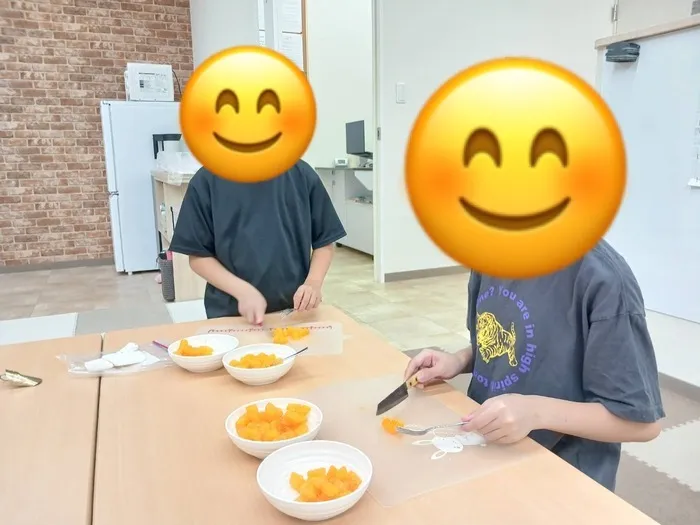 放課後等デイサービス未来教室/「みかんゼリー」を作りました🍊