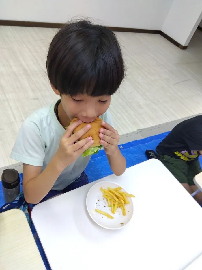 サンライズつかごし/☆🍔ハンバーガーづくり🍔☆