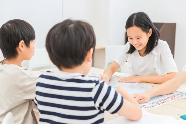 ひまわりプラス石屋川教室/スタッフの専門性・育成環境