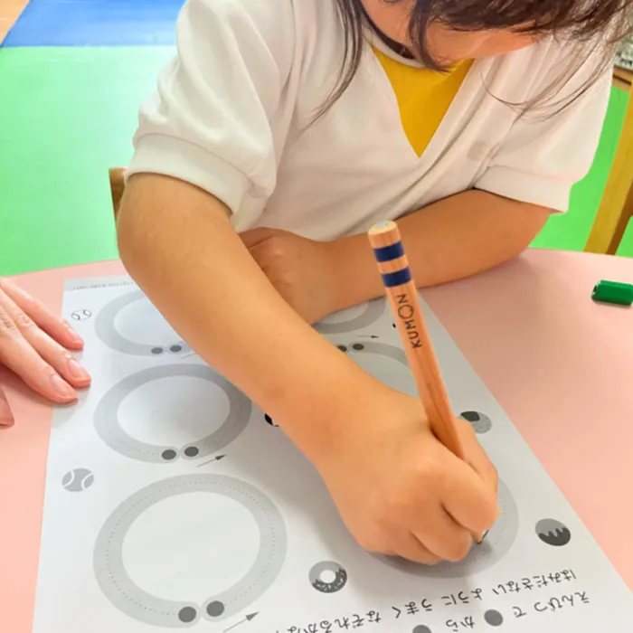 個別療育:お子さまの成長に合わせた療育を行います。