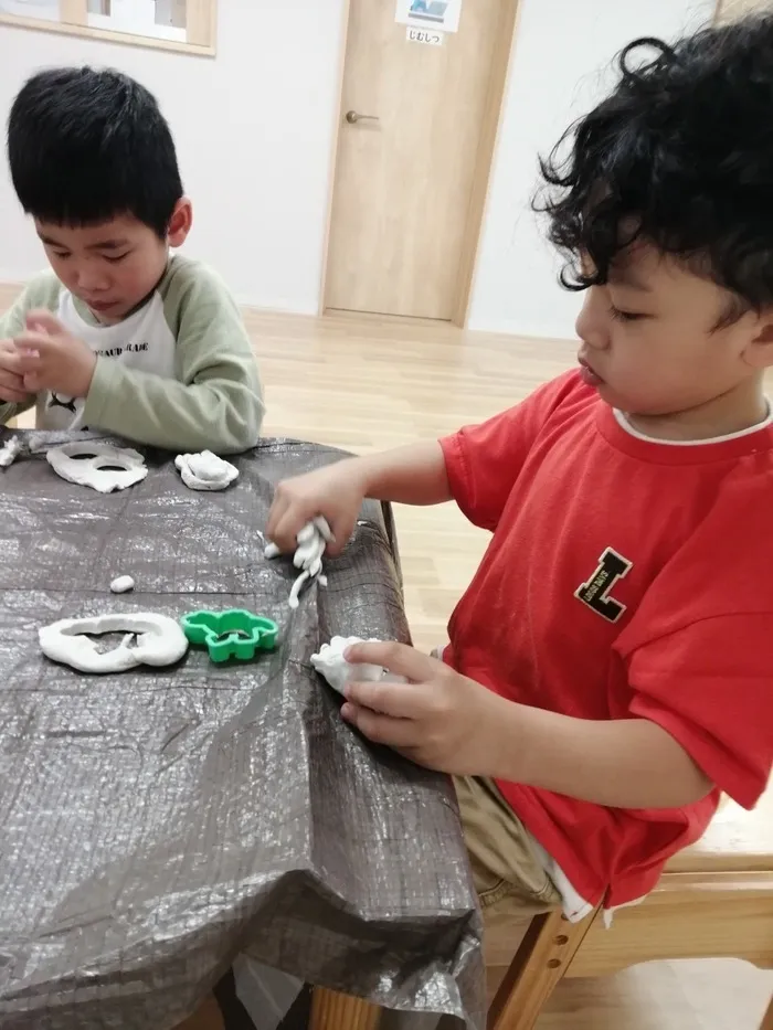 こぱんはうすさくら豊橋多米西教室/粘土遊び