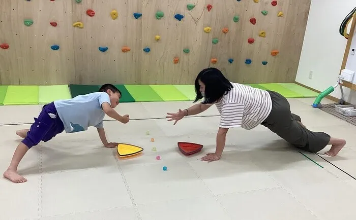 こども発達LABO.Proリハ備前/くまジャンケン