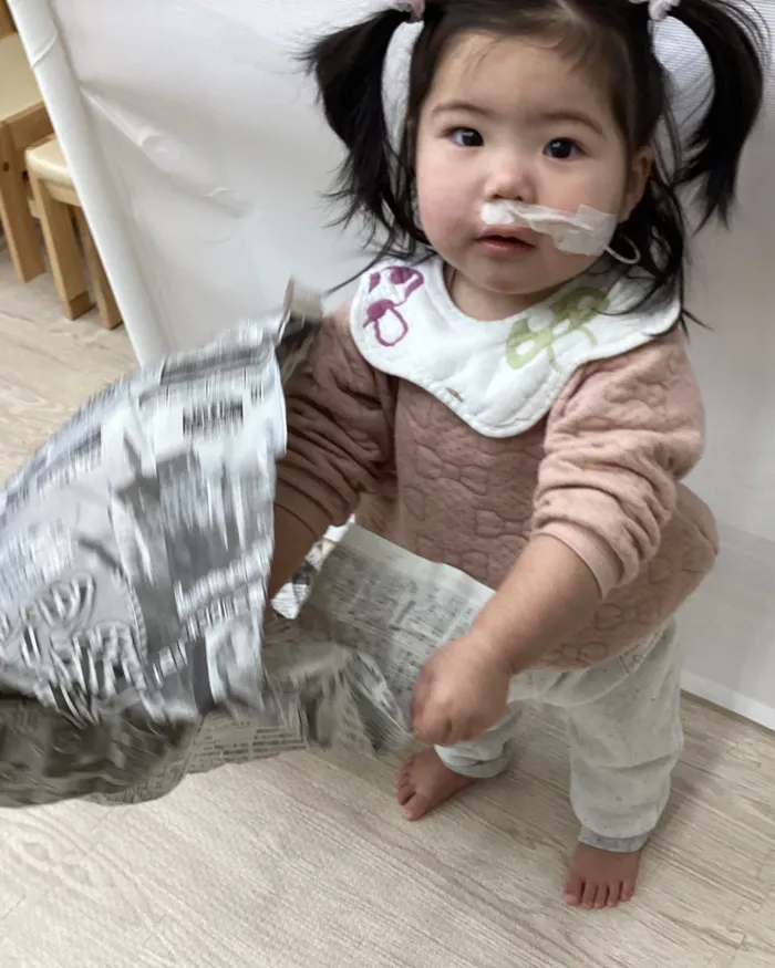 児童発達支援 えほんの木 守山/新聞遊びをしました！