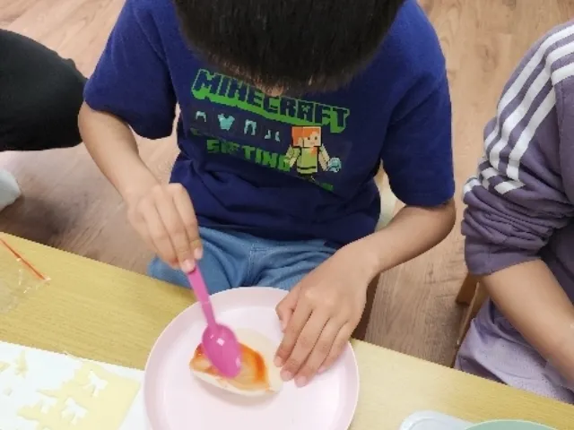 【言語聴覚士☆在籍☆】　はばたき　千城台教室/【児童発達支援】餃子の皮でピザづくり