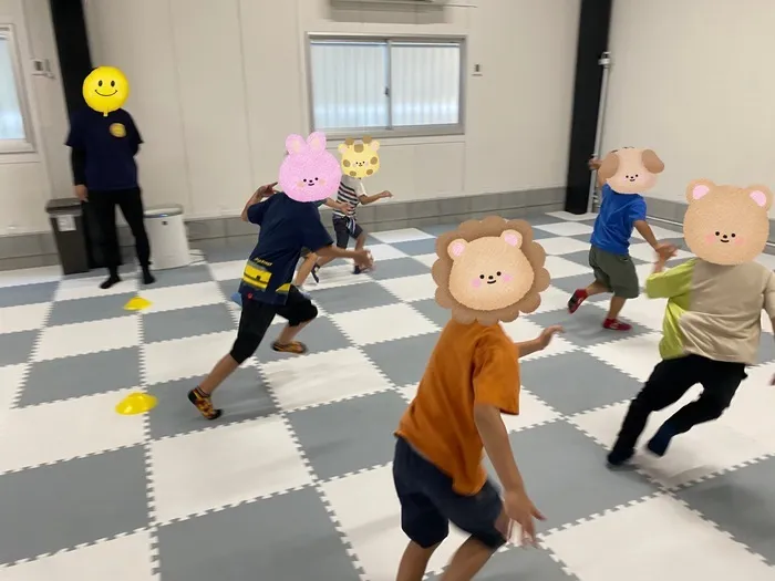 児童発達支援・放課後等デイサービス　すたーりー八尾/丸星ゲーム〇‎𖤐 ̖́-‬