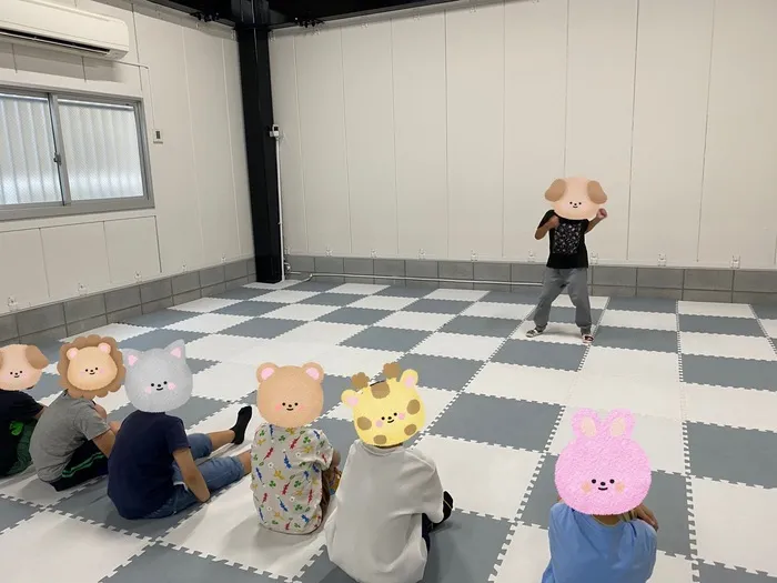 児童発達支援・放課後等デイサービス　すたーりー八尾/この動物なぁんだ🐰🐱🙈🐑