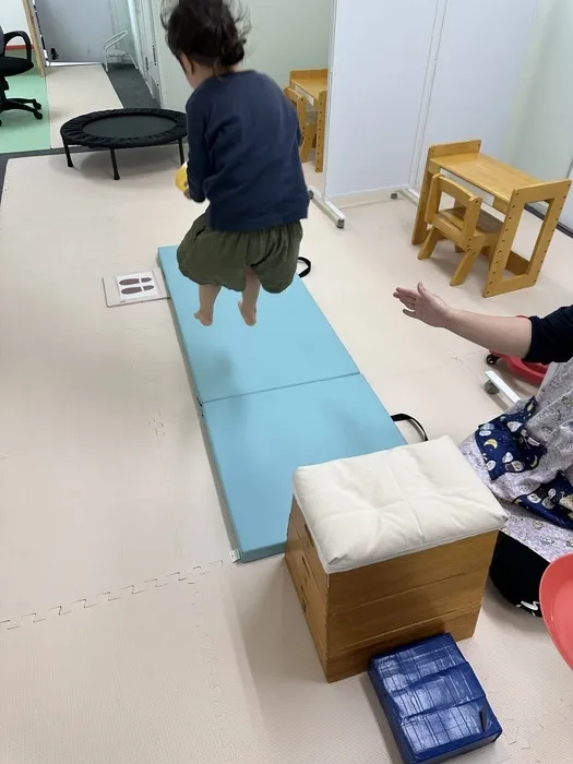 フォレストキッズこどもの国教室/集団運動も取り入れています‼️