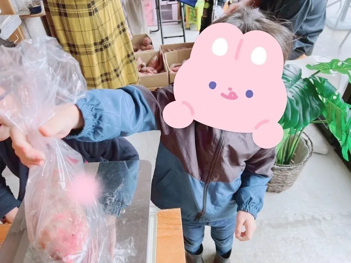 放課後等デイサービスぽかぽか清水町/お芋掘り&駄菓子屋さんに行ったよ🍠