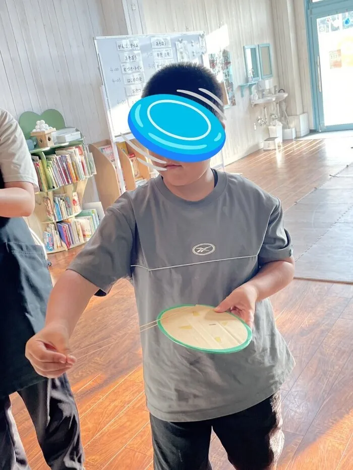 こどもみらいひろば　リスキッズ　稲毛教室/🥏ダンボールフリスビーを作って遊ぼう!