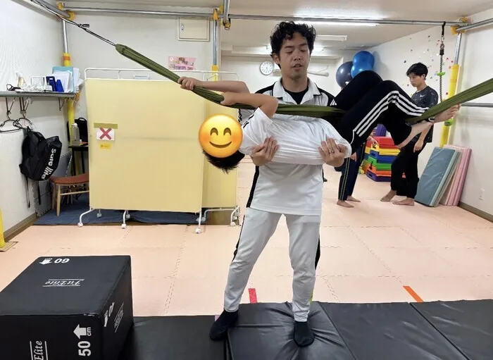 運動療育はいたっち　阿倍野教室/「からだを引き寄せる」が体感できる！消防士ごっこ🚒🔥