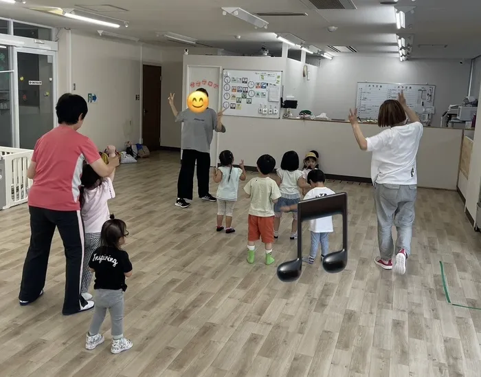  ”安心の一日療育”くあどりふぉりお/リトミックの時間🎵